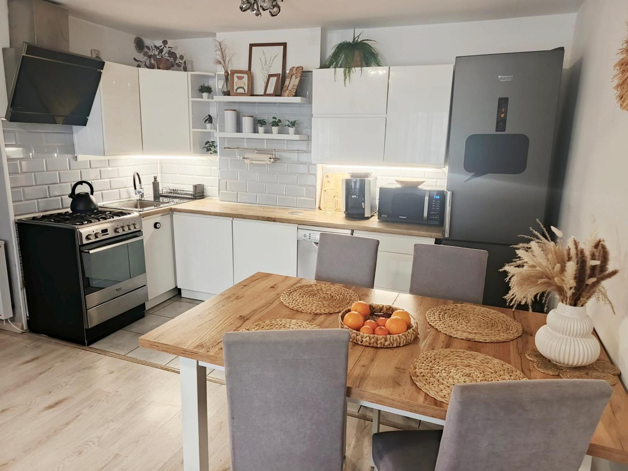 Apartament Pod Trzynastka เยเลเนียกูรา ภายนอก รูปภาพ